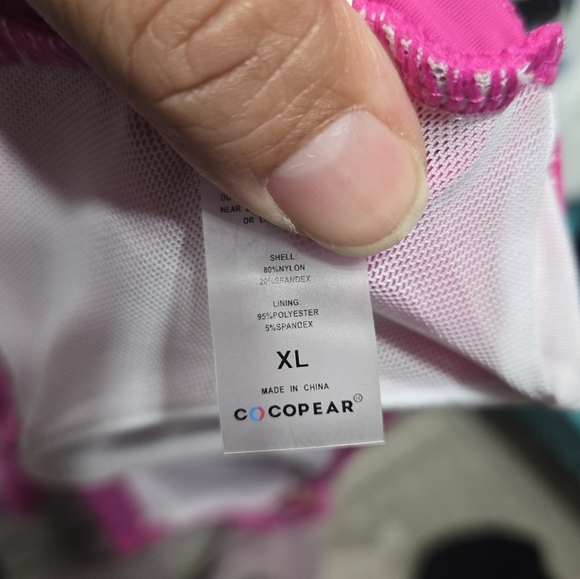 COCOPEAR Women's One Piece Flounce Swimsuit Off Shoulder Bathing Suit Pink XL - Picture 7 of 9